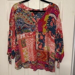Jones & Co ladies multicolor top